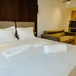 Szálloda Noon Tirana