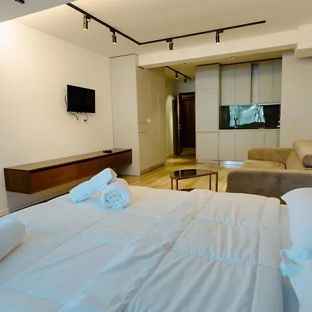 Otel Noon