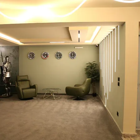 Otel Noon