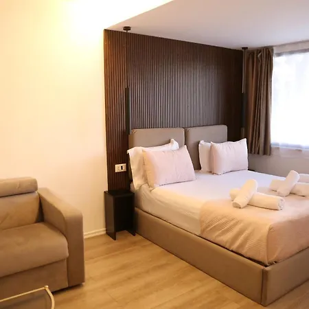 Noon 4* ティラナ