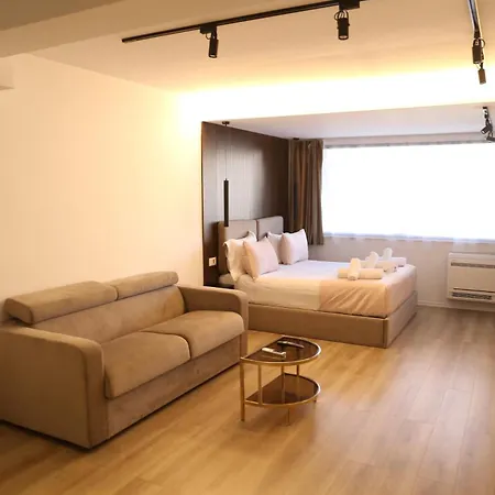 Noon 4* ティラナ